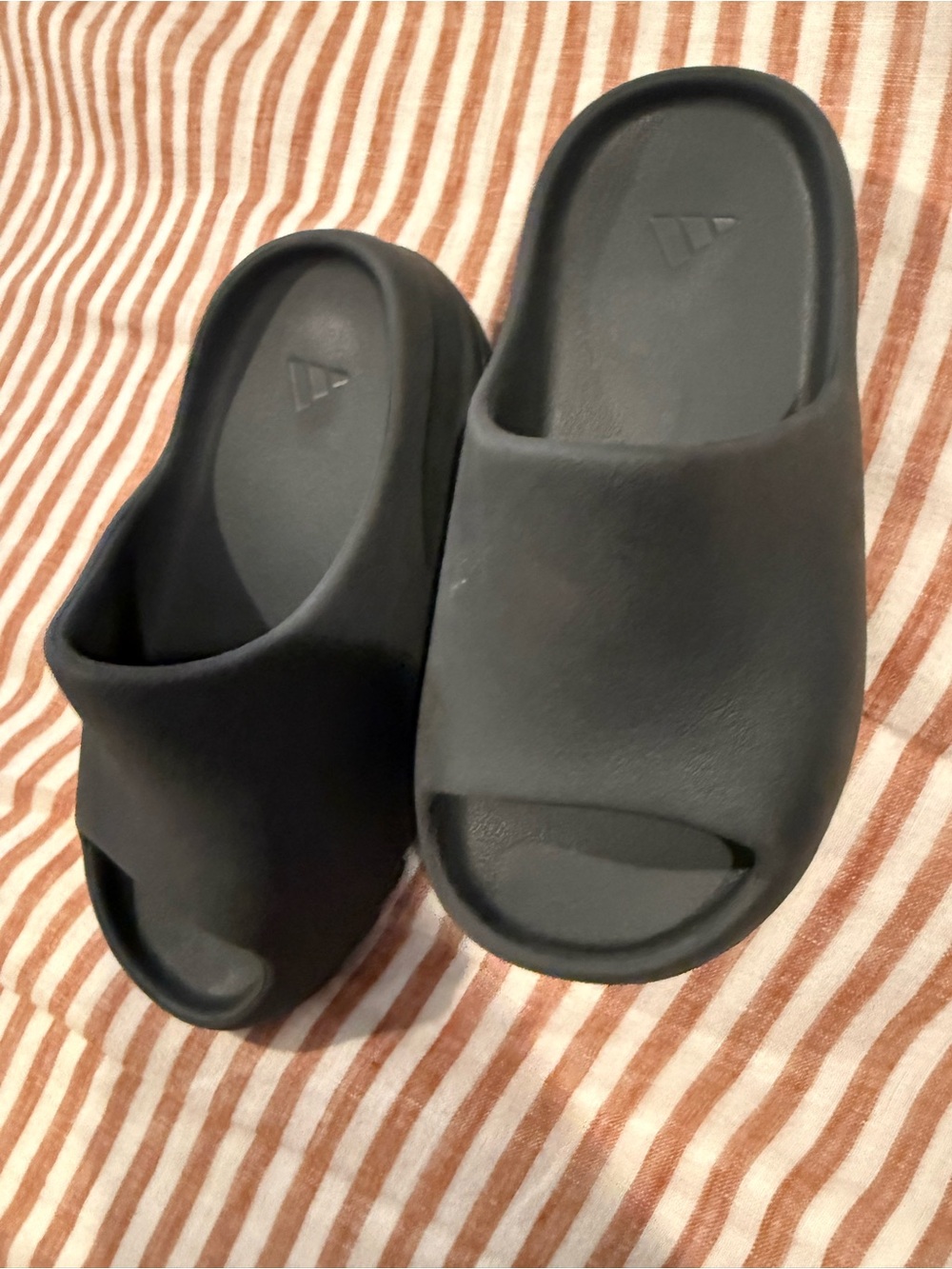 Yeezy Kids Matte Black Foam Slide Sandals